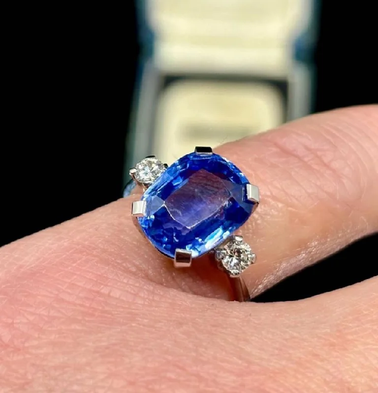 Vintage Sapphire Ring-1940s Cushion Cut Ceylon Sapphire Ring