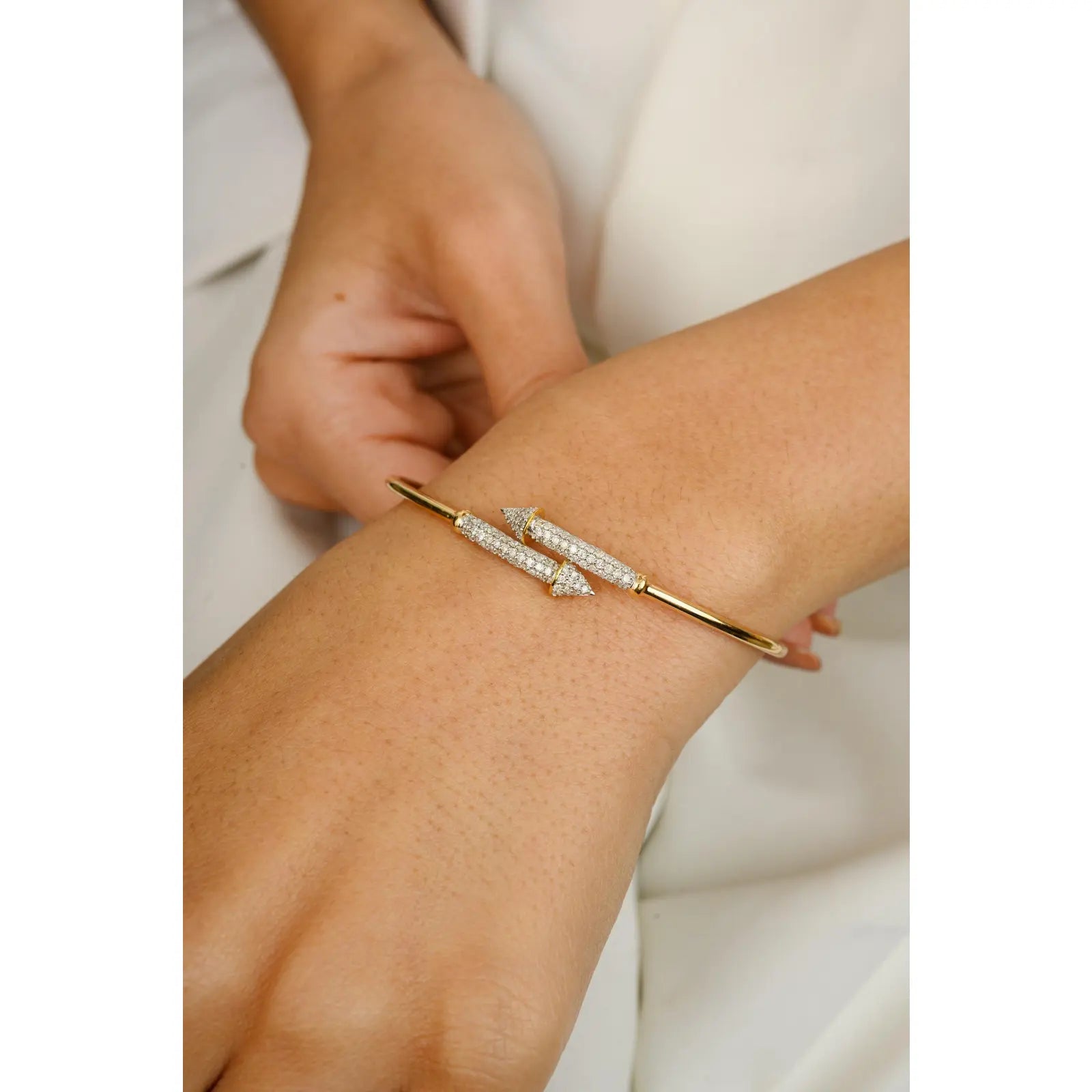 Silver Bangles Bracelets-Arrow Spark Twisted Bangle