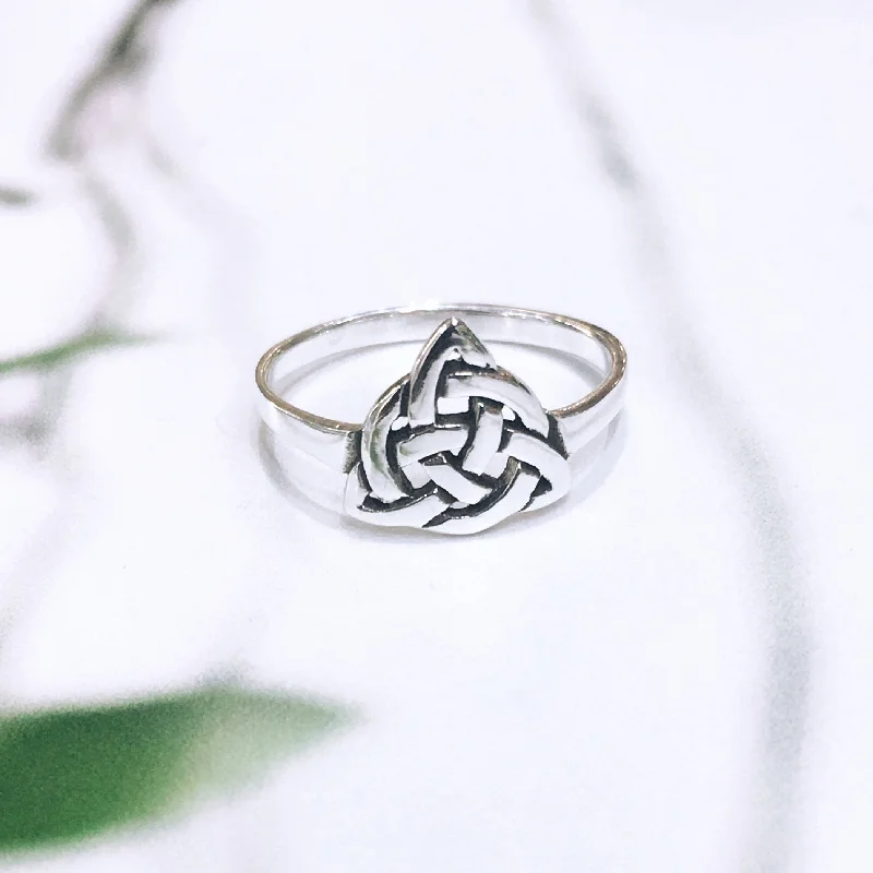 Round Diamond Ring-Sterling Silver Trinity Knot, with Knotwork -  Ring