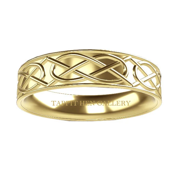 Luxury Wedding Band-Scottish Celtic Panel Wedding Ring in 9ct Yellow Gold