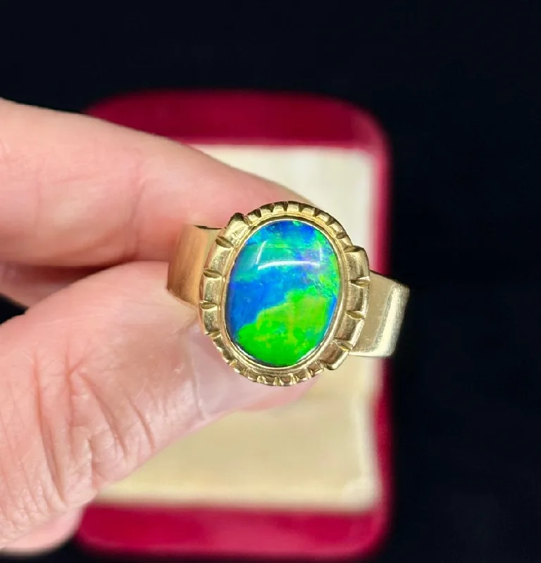 Couples Engagement Ring-1940s Vintage Lightning Ridge Solid Black Opal Ring