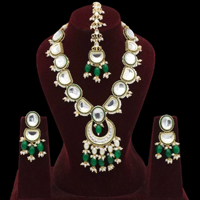 Fashionable Crystal Necklace-FS Collection Gold Plated Kundan Stone And Pearls Necklace Set