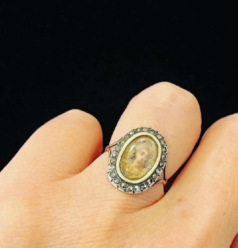 Vintage Gemstone Ring-GEORGIAN Rock Crystal Miniature Portrait Ring