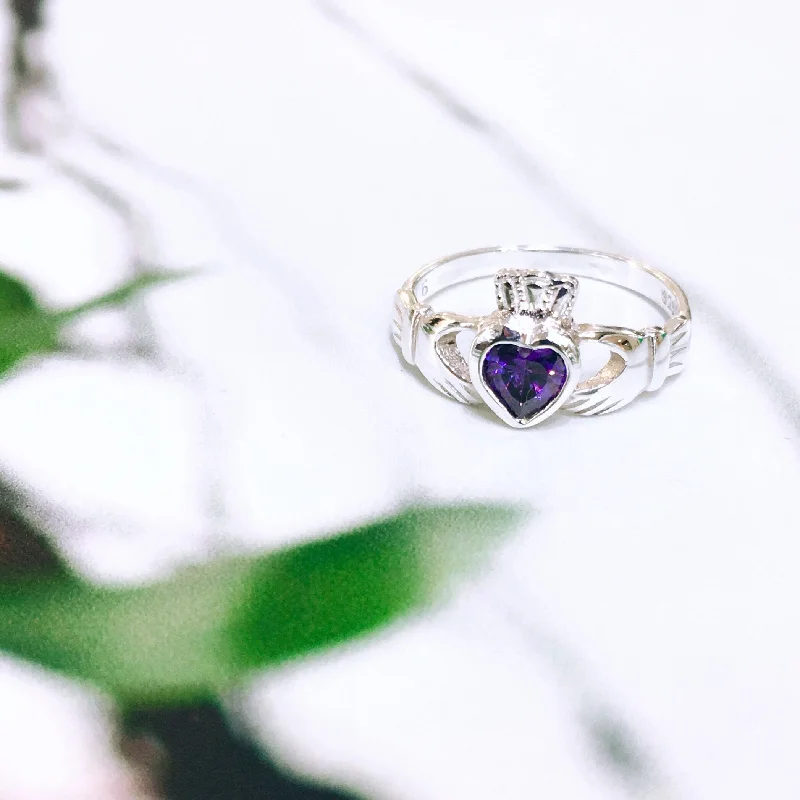 Solitaire Engagement Ring-Sterling Silver Amethyst Zirconia Claddagh Ring