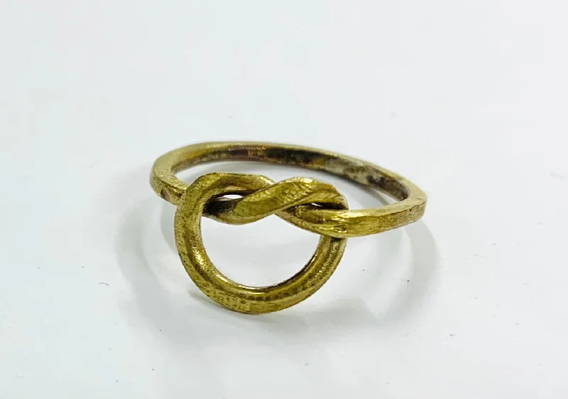 Simple Promise Ring-Pretzel brass knot ring